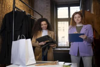 Truworths Learnerships 2024- Across All Provinces