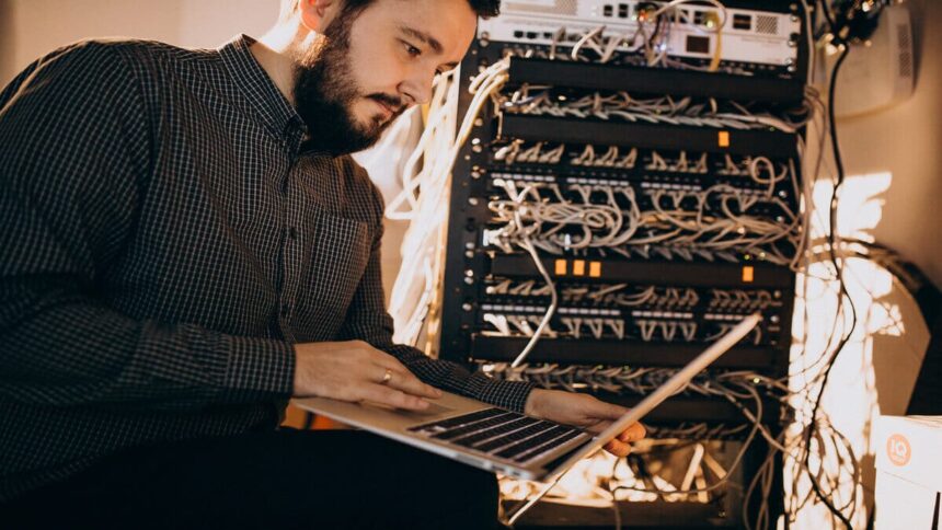 ECIC-Network and Server Administrator