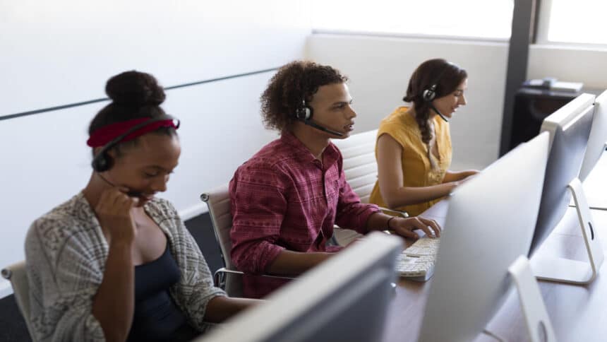 x1 FNB Call Centre Agent