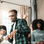 How to Act at Work Functions to Maintain a Good Reputation: 10 Tips