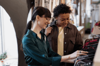 Seasonal Jobs to Consider in December and January: Quick Cash for the New Year