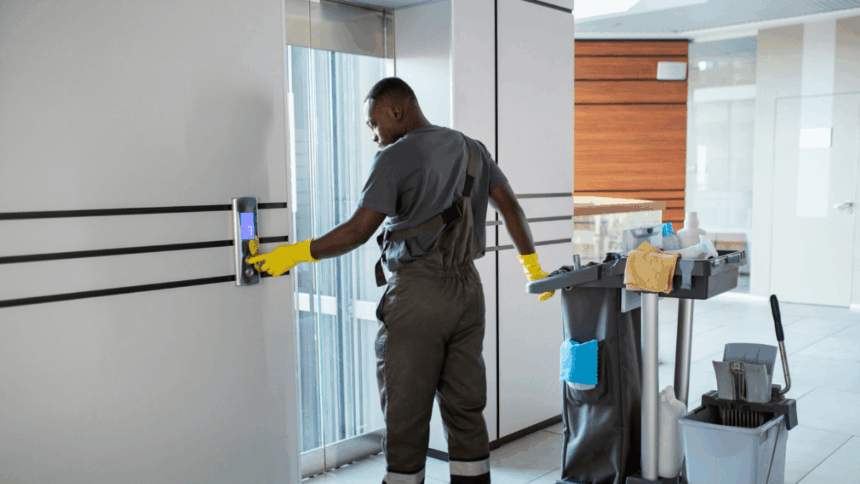 Housekeeper Job Opportunity at Hollywoodbets (x4 posts)
