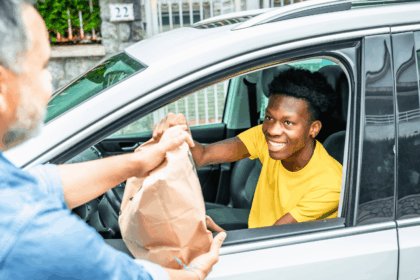 How Much Does Mr D Pay Per Delivery