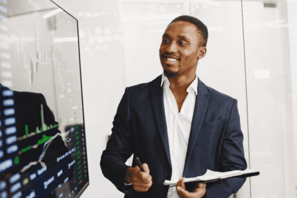 Standard Bank Graduate Programmes 2025
