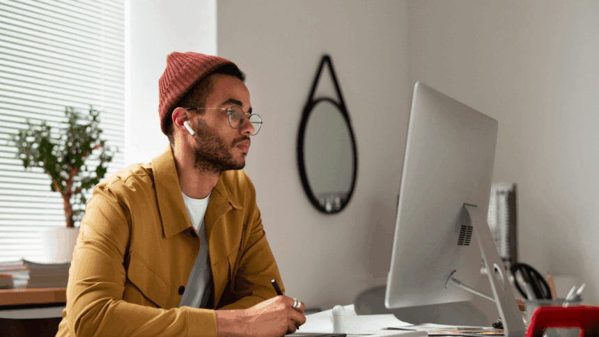 Copywriter Job Opportunity at Hire Resolve