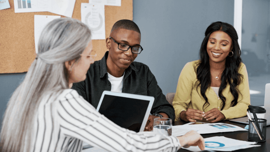 Mercedes-Benz Financial Services Graduate Development Programme 2025