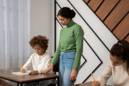 Classroom Assistant Job Opportunity at Crawford International