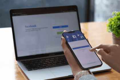 7 Easy Ways South Africans Are Earning Money on Facebook in 2025
