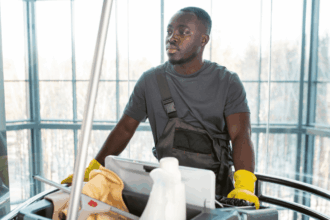 Store Cleaner Vacancy At Dis-Chem Pharmacies 