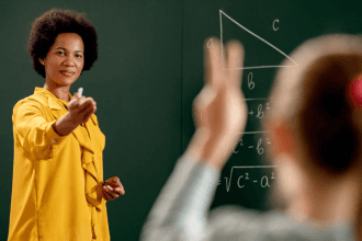 Class Assistant Job Opportunity at Curro Burgundy